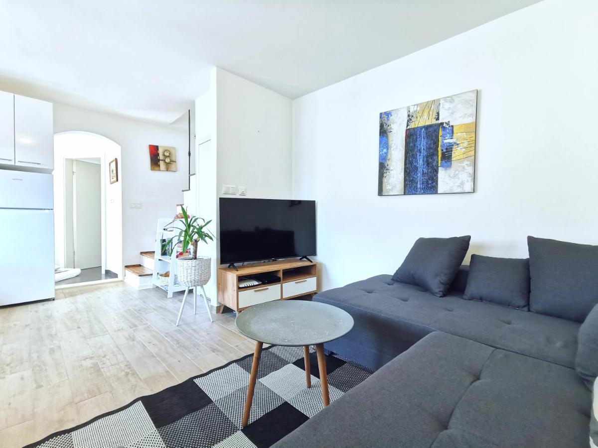 Apartments Doris スプリト エクステリア 写真