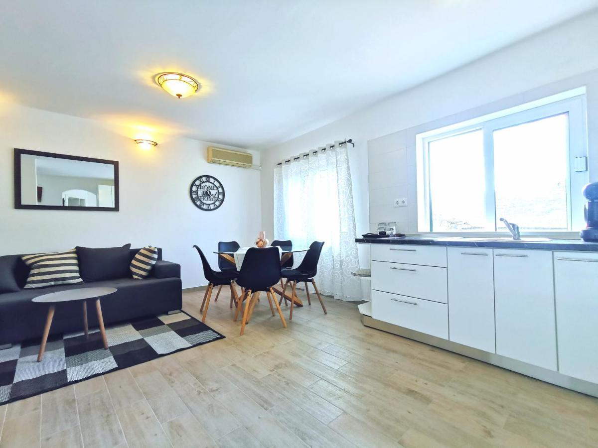 Apartments Doris スプリト エクステリア 写真